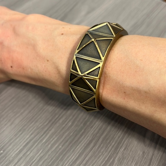 Vintage Gold Hinged Pyramid Bracelet, EUC - Picture 1 of 6